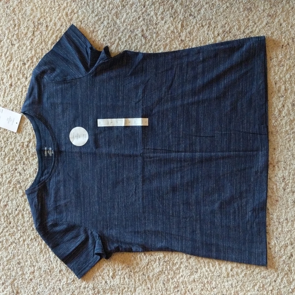 Nwt navy blue/gray short sleeves shirt
